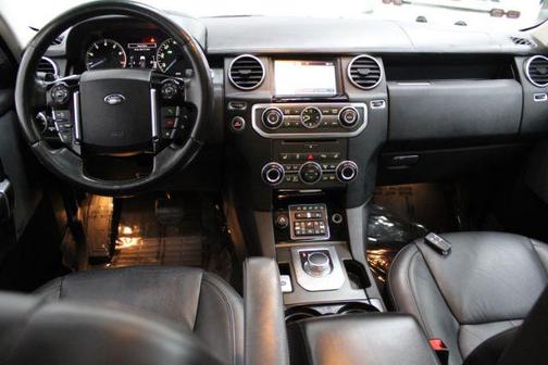 2016 Land Rover LR4 Base