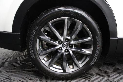 Snowflake White Pearl Mica 2016 Mazda CX-9 Signature