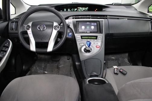 2013 Toyota Prius Three SE
