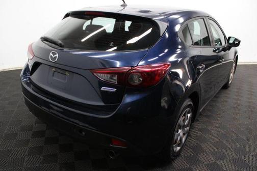 2014 Mazda Mazda3 i Sport