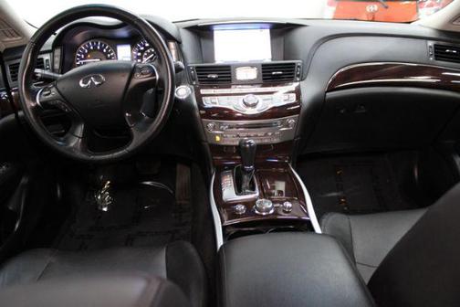 2015 INFINITI Q70L 3.7X