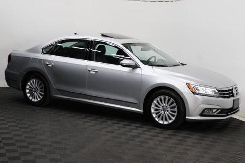 2017 Volkswagen Passat 1.8T SE