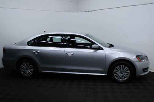 2014 Volkswagen Passat 1.8T S