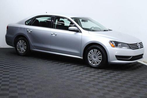 2014 Volkswagen Passat 1.8T S