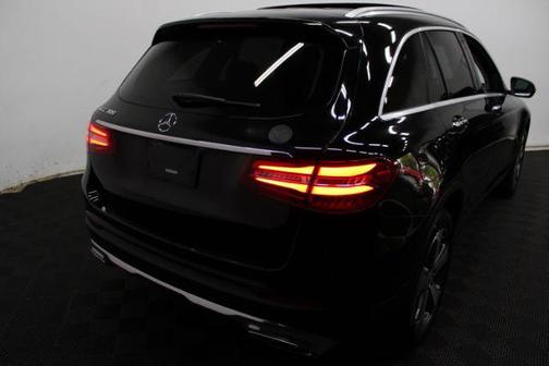 2018 Mercedes-Benz GLC 300 Base