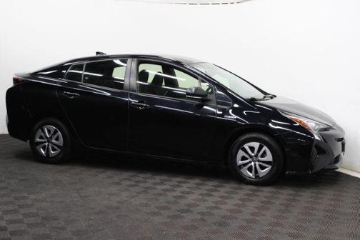 2016 Toyota Prius Four Touring