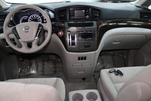 2011 Nissan Quest SV