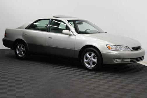 1999 Lexus ES 300 Base