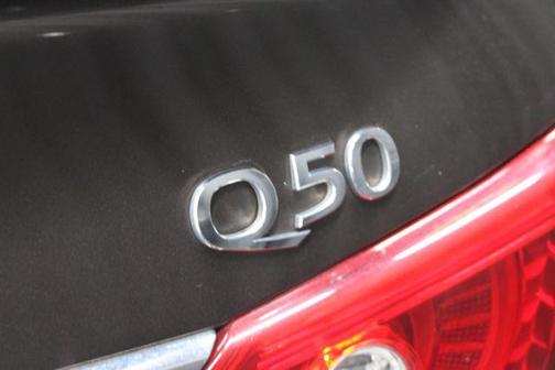 2014 INFINITI Q50 Premium
