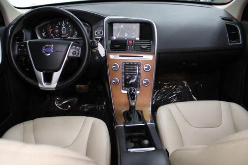 2017 Volvo XC60 T6 Inscription