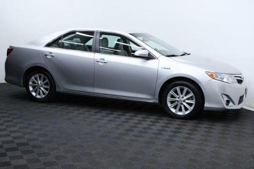 2012 Toyota Camry Hybrid XLE