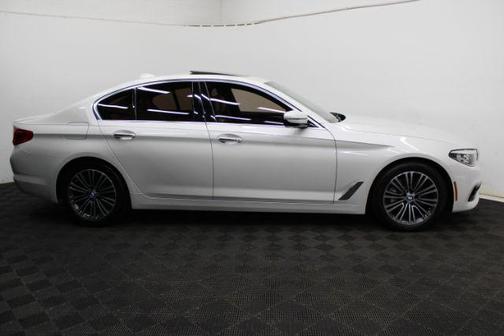 Alpine White 2018 BMW 540 xDrive