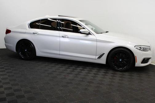 Alpine White 2018 BMW 540 xDrive
