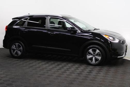 2017 Kia Niro LX