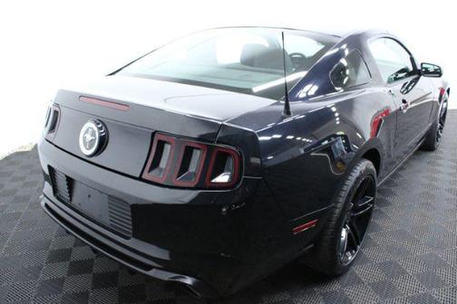 2014 Ford Mustang V6