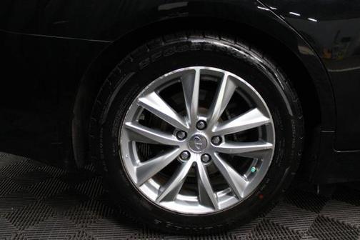 2017 INFINITI Q50 3.0t Signature Edition