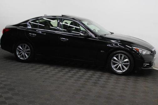 2017 INFINITI Q50 3.0t Signature Edition