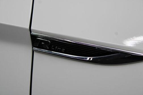 2019 Volkswagen Jetta 1.4T R-Line