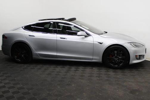 2017 Tesla Model S 90D