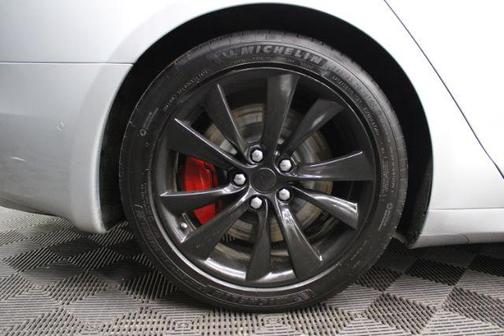 2017 Tesla Model S 90D