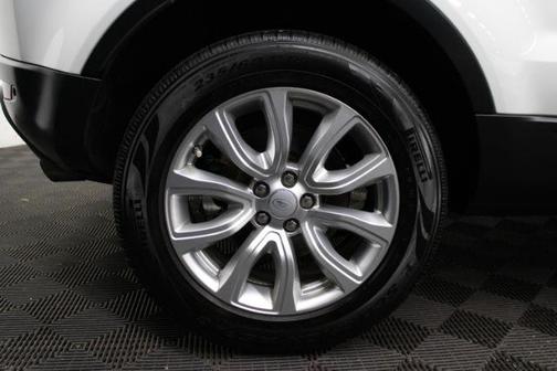 2019 Land Rover Range Rover Evoque SE Premium