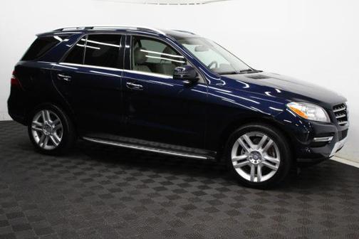 2015 Mercedes-Benz M-Class Luxury