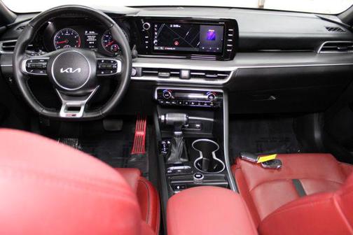 2022 Kia K5 GT-Line