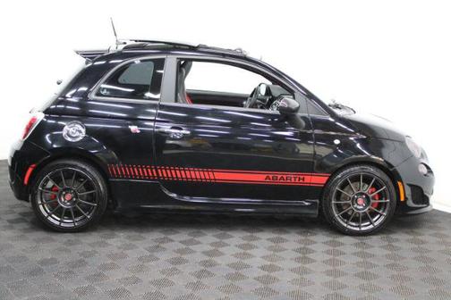 Nero Puro (Straight Black) 2015 FIAT 500 Abarth