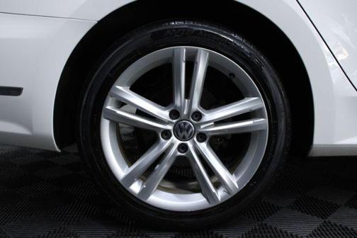 2015 Volkswagen Passat 2.0L TDI DSG SEL Premium