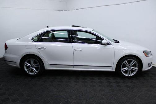 2015 Volkswagen Passat 2.0L TDI DSG SEL Premium
