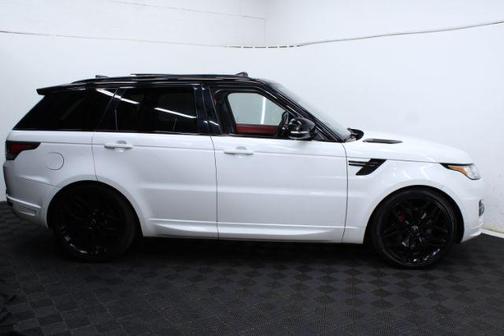 2017 Land Rover Range Rover Sport 3.0L Supercharged HSE Dynamic