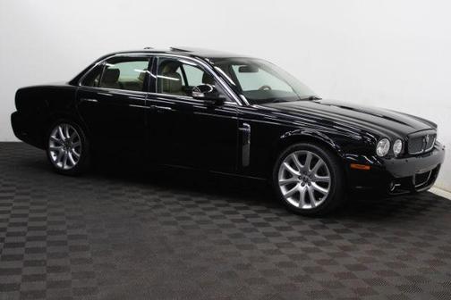 2008 Jaguar XJ Base
