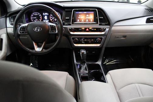 2018 Hyundai SONATA SEL