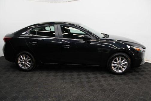 2017 Mazda Mazda3 Sport