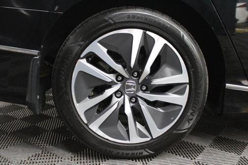 2019 Honda Accord Hybrid EX