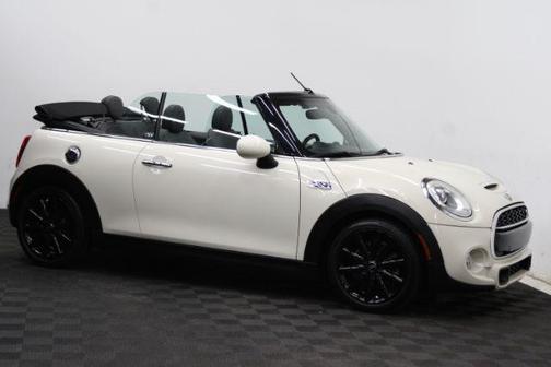 Pepper White 2016 MINI Convertible Cooper S
