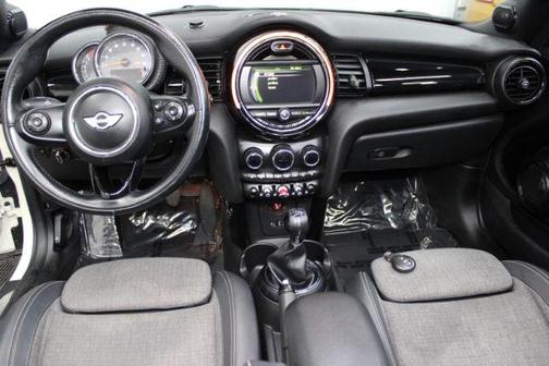 Pepper White 2016 MINI Convertible Cooper S