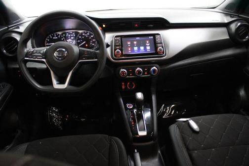 2020 Nissan Kicks S