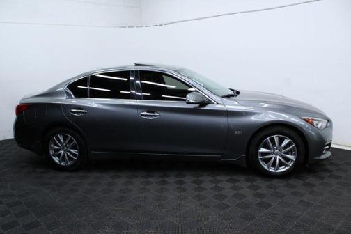 2017 INFINITI Q50 2.0T Premium