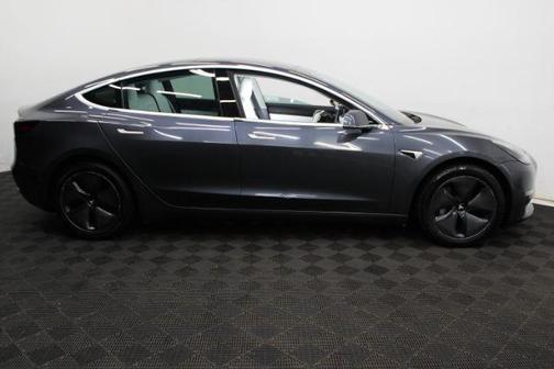 2018 Tesla Model 3 Performance