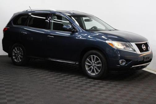 2015 Nissan Pathfinder SV