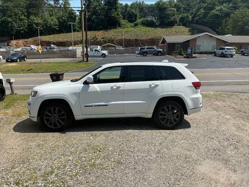 2019 Jeep Grand Cherokee High Altitude