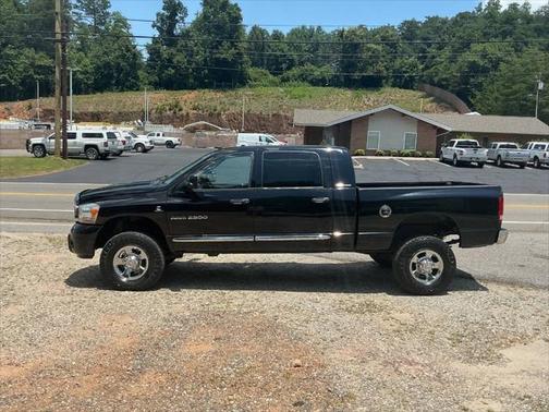 2006 Dodge Ram 2500 Laramie Mega Cab