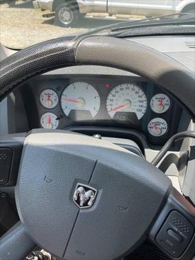 2006 Dodge Ram 2500 Laramie Mega Cab