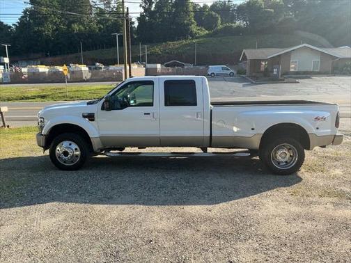 2008 Ford F-450 LARIAT