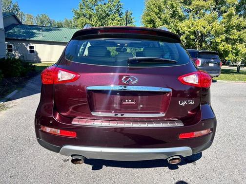 2016 INFINITI QX50 Base