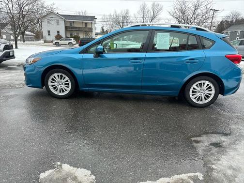 2018 Subaru Impreza 2.0i Premium