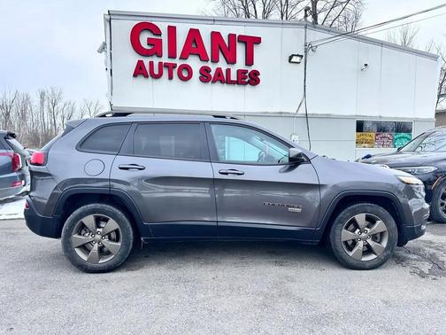 2016 Jeep Cherokee 4WD 4dr 75th Anniversary