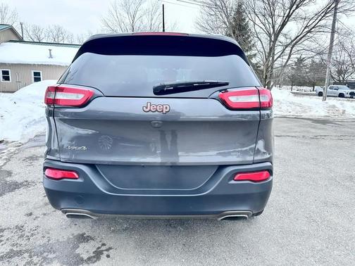 2016 Jeep Cherokee 4WD 4dr 75th Anniversary