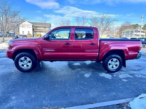2015 Toyota Tacoma Base